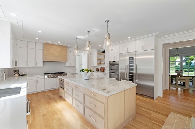 32 Webb Road, Westport, CT 06880