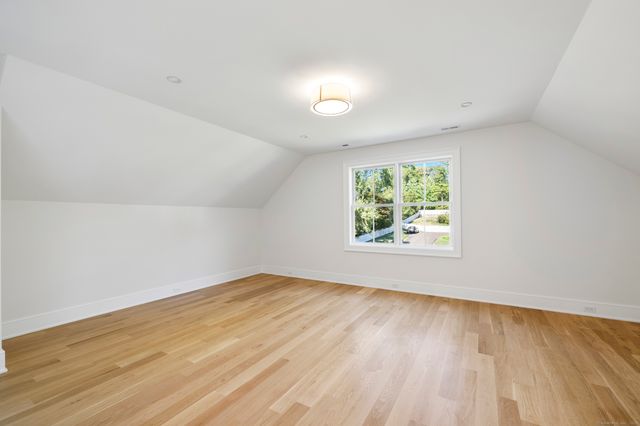 32 Webb Road, Westport, CT 06880