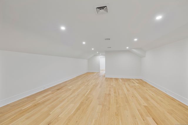 32 Webb Road, Westport, CT 06880