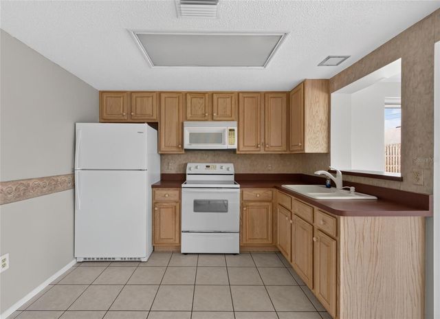 127 COLUMBIA ROAD, Venice, FL 34293