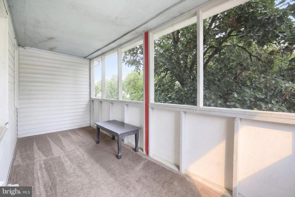 Image 26 of property listing at 711 S FRONT ST, Wrightsville, PA 17368