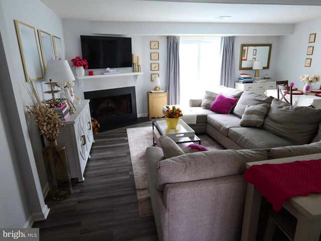 1335 CAMBRIDGE CT, Palmyra, PA 17078