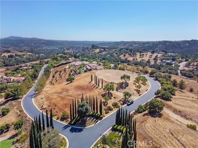 4034 Bridlewood Road, Fallbrook, CA 92028