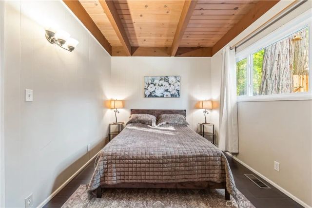 225 Fremont, Lake Arrowhead, CA 92352