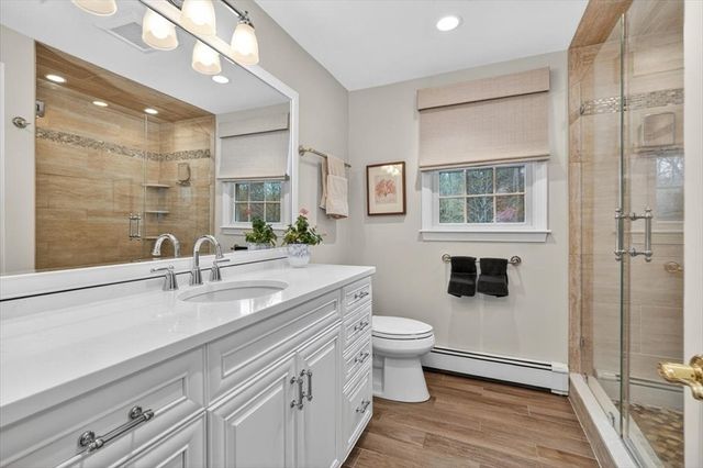 22 Cross St, Norwell, MA 02061