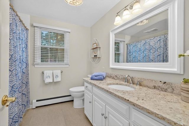 22 Cross St, Norwell, MA 02061