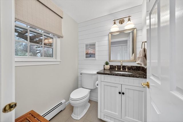 22 Cross St, Norwell, MA 02061