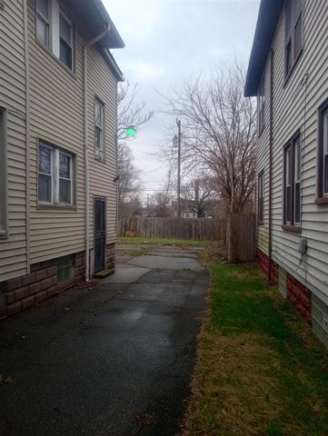 11336 Nardin Park, Detroit, MI 48204