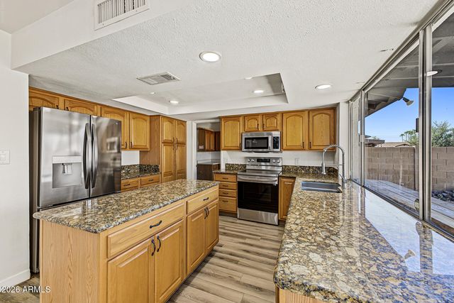 17030 N 31ST Avenue, Phoenix, AZ 85053