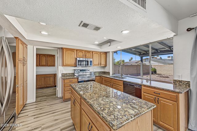 17030 N 31ST Avenue, Phoenix, AZ 85053