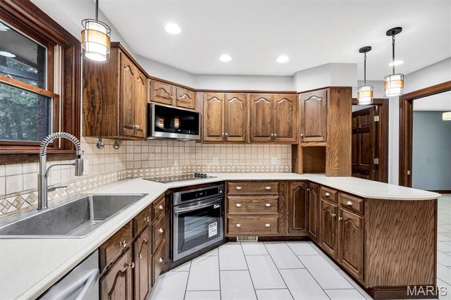 847 Pebblefield Terrace, Manchester, MO 63021