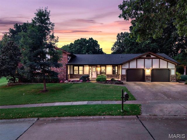 847 Pebblefield Terrace, Manchester, MO 63021