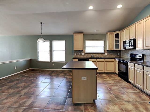 3251 Torio, Grand Prairie, TX 75054