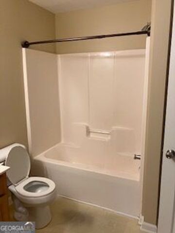 516 Anglewood Trace, Stockbridge, GA 30281