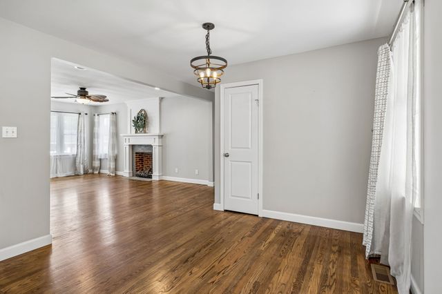 119 Hogan Rd, Gordonsville, TN 38563