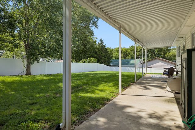 119 Hogan Rd, Gordonsville, TN 38563