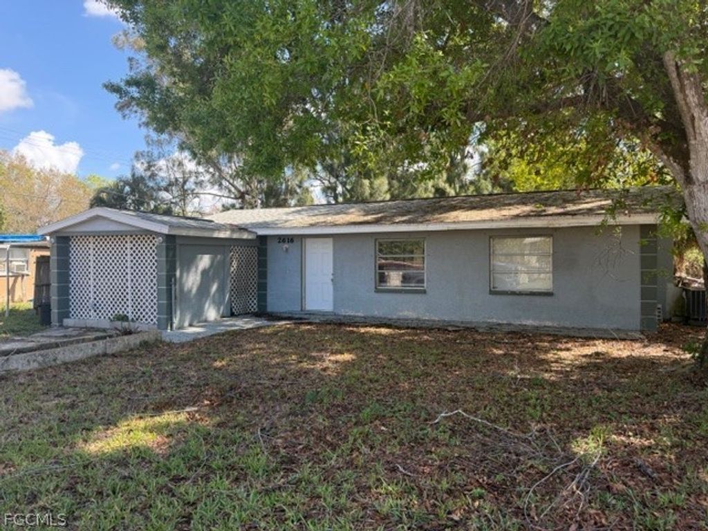 2616 Harmony AVE, North Fort Myers, FL 33917