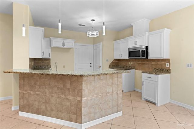 3510 Country Club Drive S, Edinburg, TX 78542