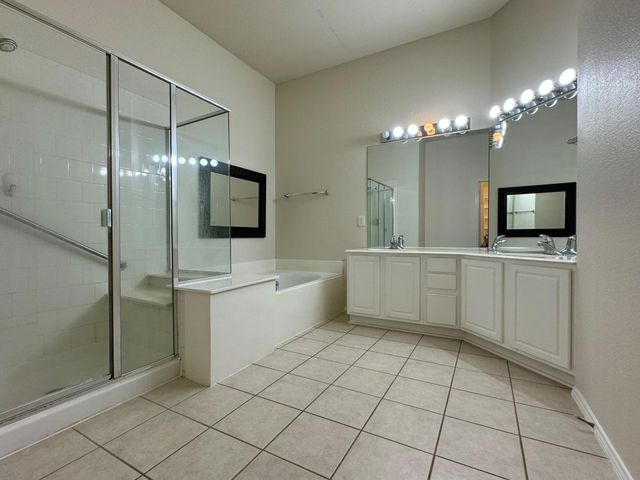 1004 Southfork Drive, Little Elm, TX 75068