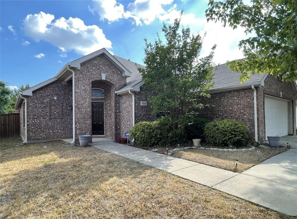 1004 Southfork Drive, Little Elm, TX 75068