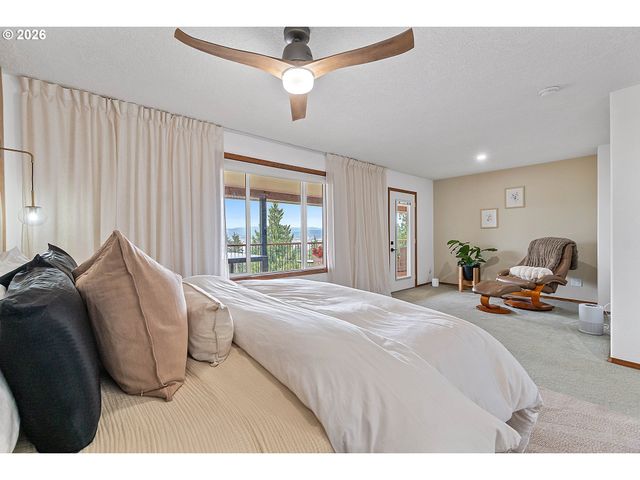 29260 HARBOR VIEW Dr, Rainier, OR 97048
