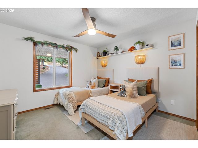 29260 HARBOR VIEW Dr, Rainier, OR 97048