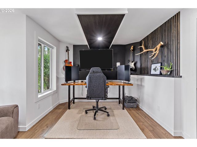 29260 HARBOR VIEW Dr, Rainier, OR 97048