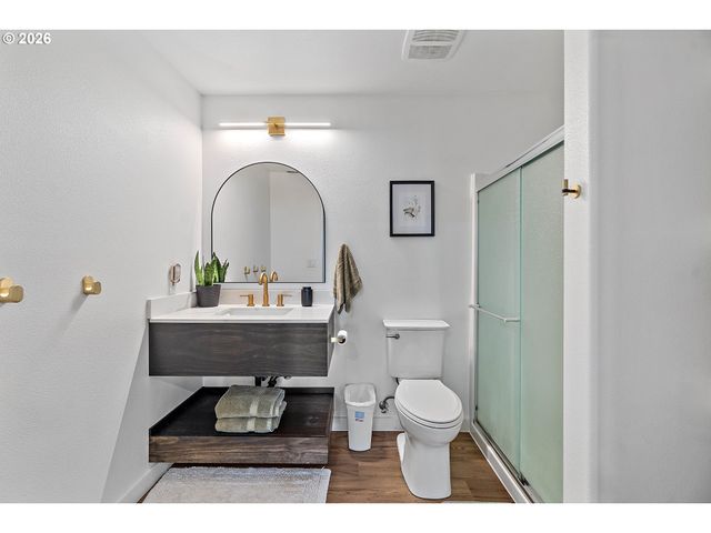 29260 HARBOR VIEW Dr, Rainier, OR 97048