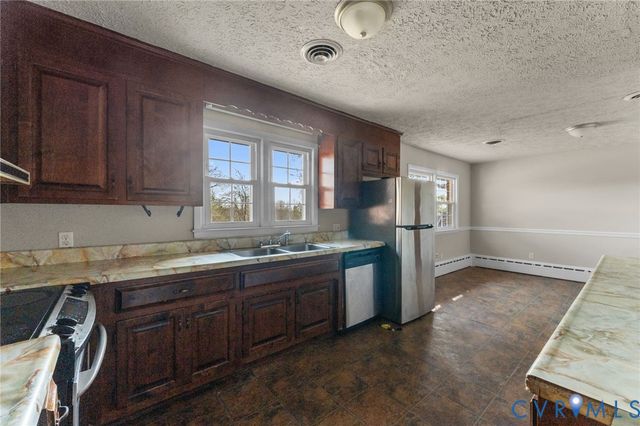17302 McKenney Ave, Dewitt, VA 23840