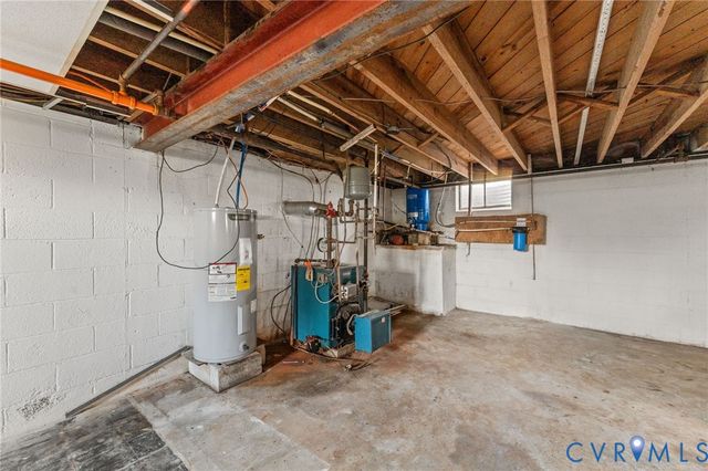 17302 McKenney Ave, Dewitt, VA 23840
