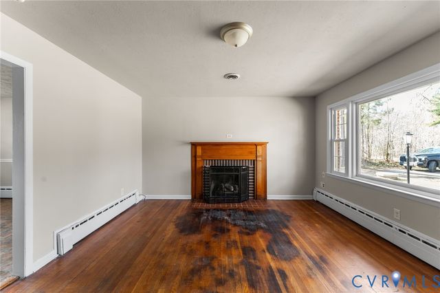 17302 McKenney Ave, Dewitt, VA 23840