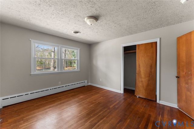17302 McKenney Ave, Dewitt, VA 23840