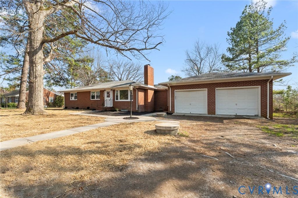 17302 McKenney Ave, Dewitt, VA 23840