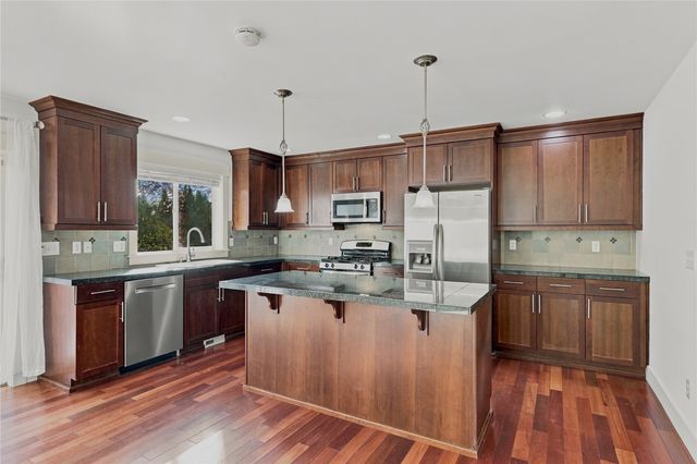 181 SW 311th Place, Federal Way, WA 98023