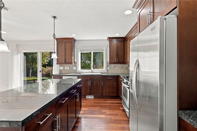 181 SW 311th Place, Federal Way, WA 98023