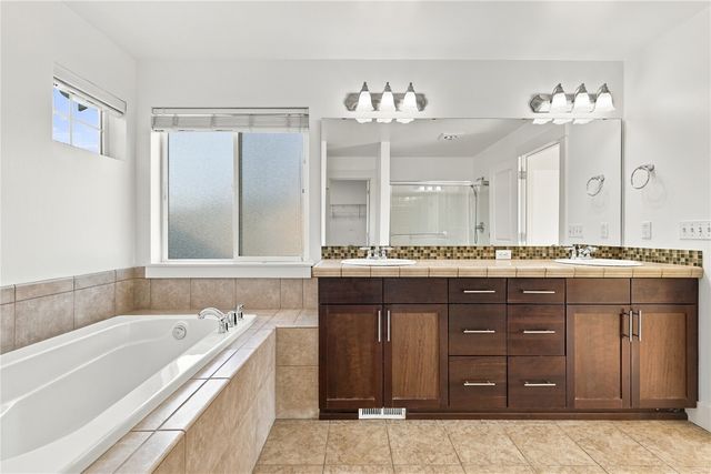 181 SW 311th Place, Federal Way, WA 98023