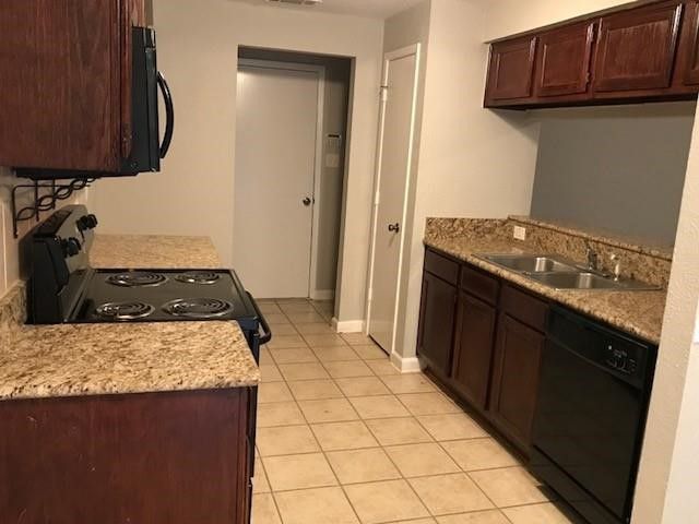 6311 Twinhill Drive, Arlington, TX 76016