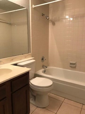 6311 Twinhill Drive, Arlington, TX 76016