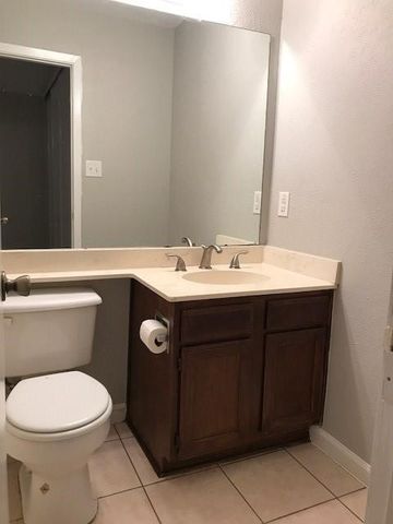 6311 Twinhill Drive, Arlington, TX 76016
