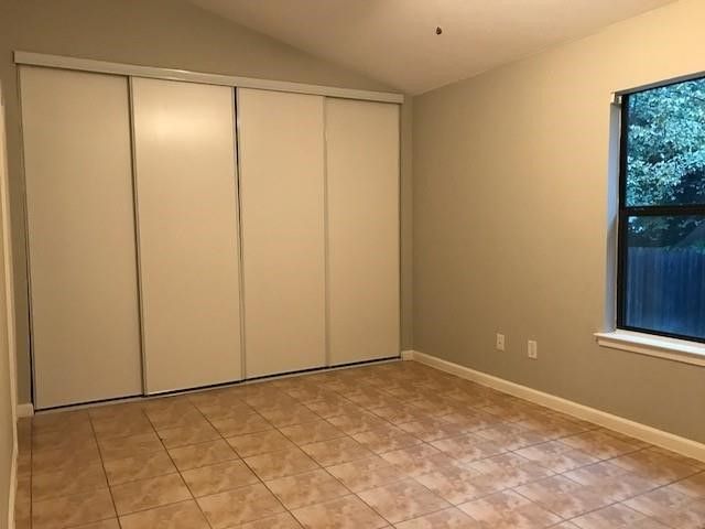 6311 Twinhill Drive, Arlington, TX 76016