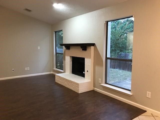 6311 Twinhill Drive, Arlington, TX 76016