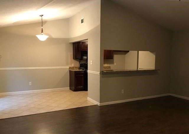 6311 Twinhill Drive, Arlington, TX 76016