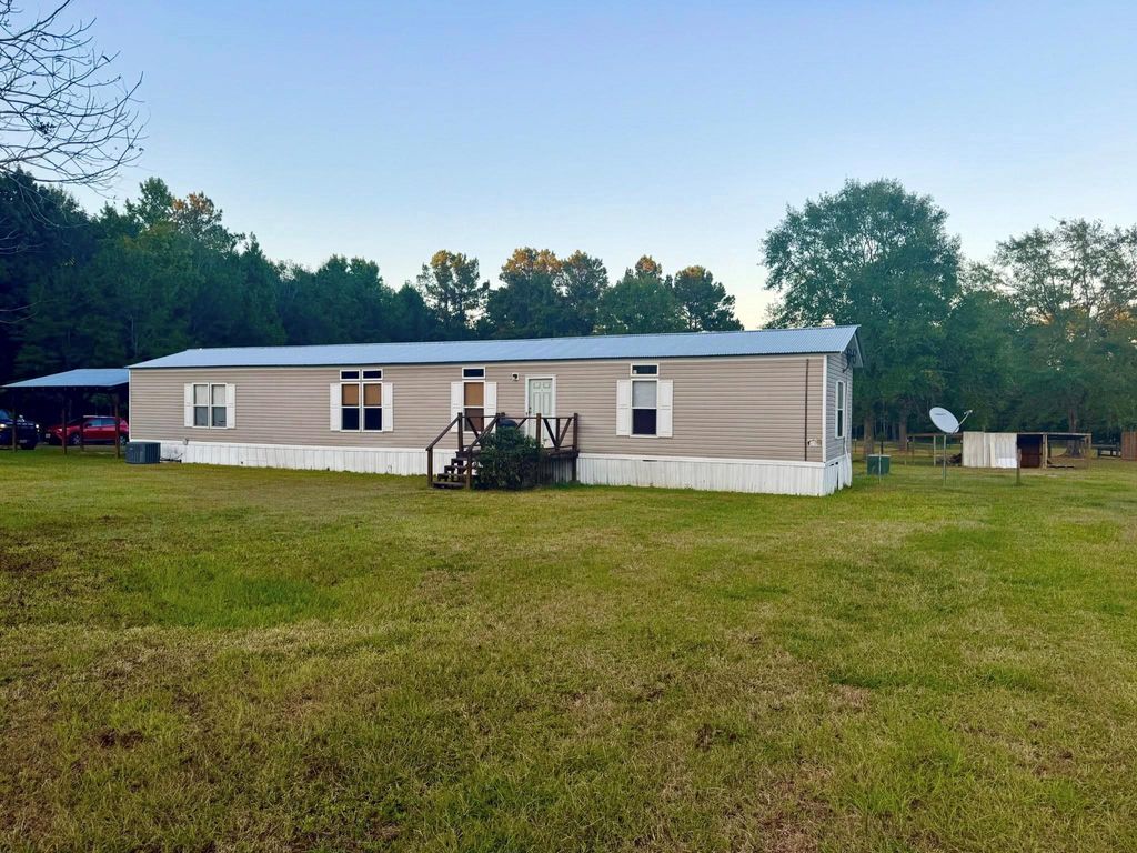 180 County Road 4355, Woodville, TX 75979