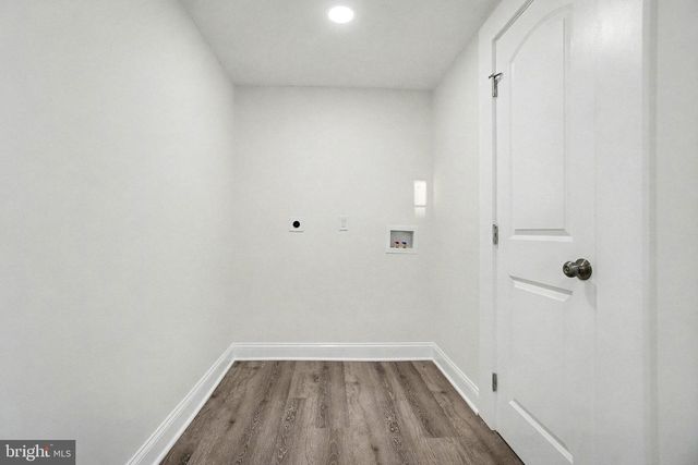 35 N FRANKLIN ST, Waynesboro, PA 17268