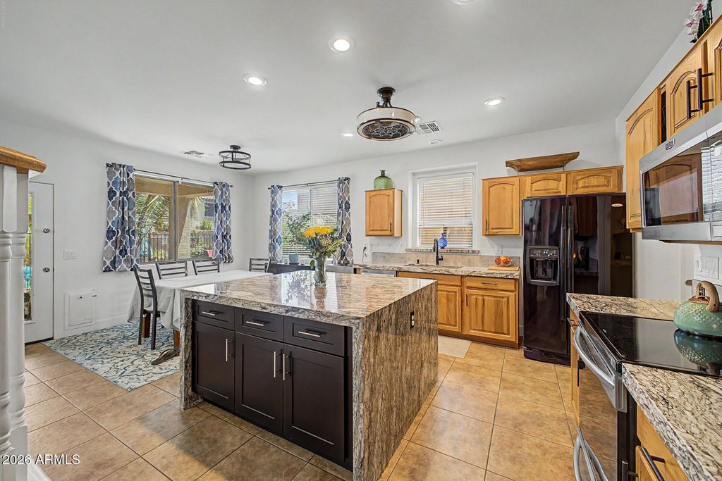 Image 14 of property listing at 17824 W ANDORA Street, Surprise, AZ 85388