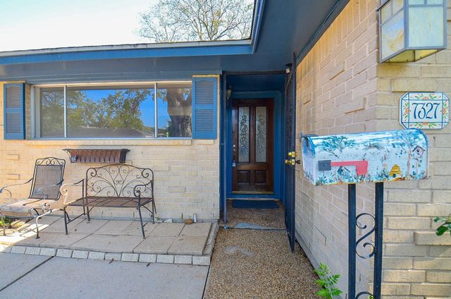 7327 Osage Street, Houston, TX 77036