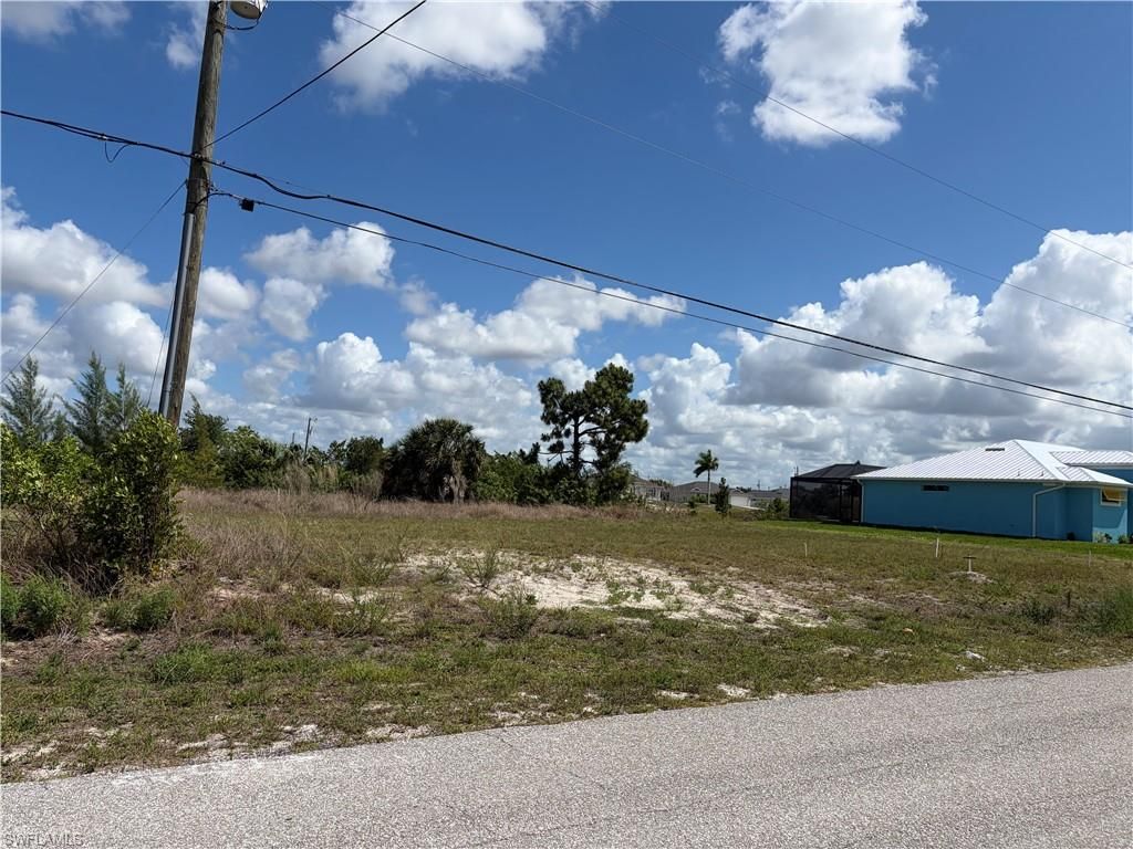 2011 NW 17th ST, CAPE CORAL, FL 33993 — photo 4