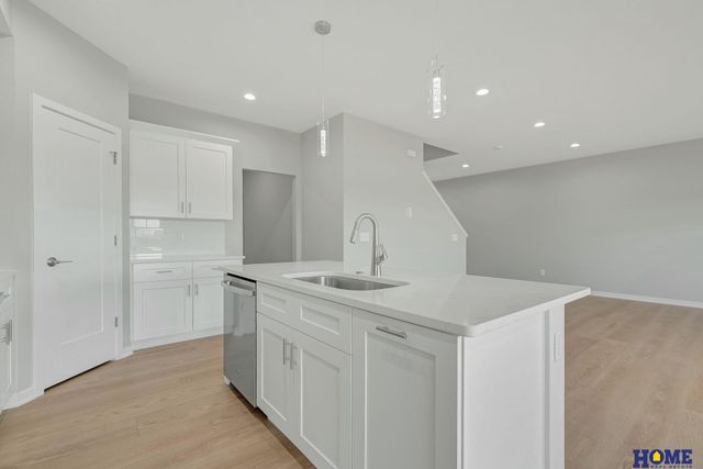 103 W Cowdrey Lane, Lincoln, NE 68523