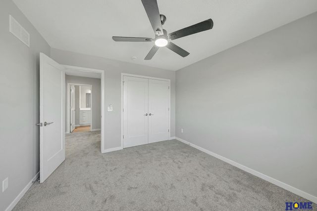 103 W Cowdrey Lane, Lincoln, NE 68523