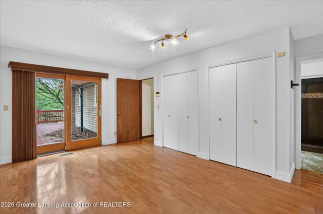 12830 Upton Road, Bath, MI 48808